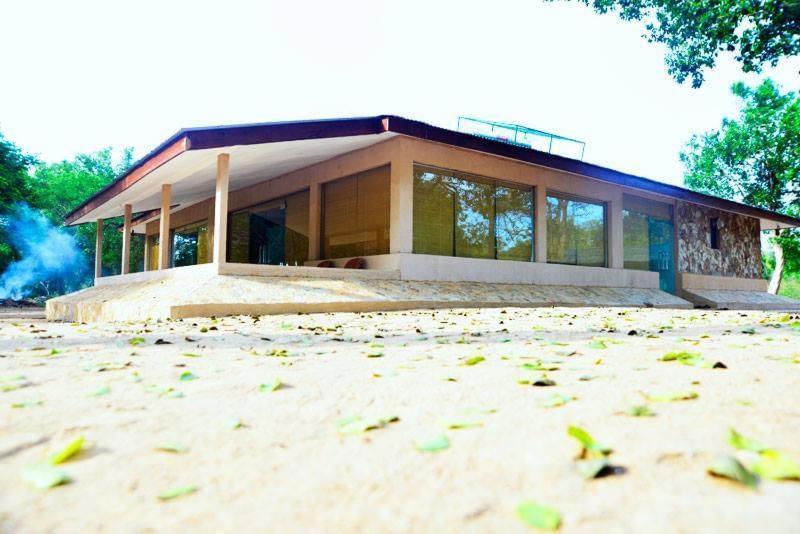 Crocodile Park Bungalow Kataragama Extérieur photo